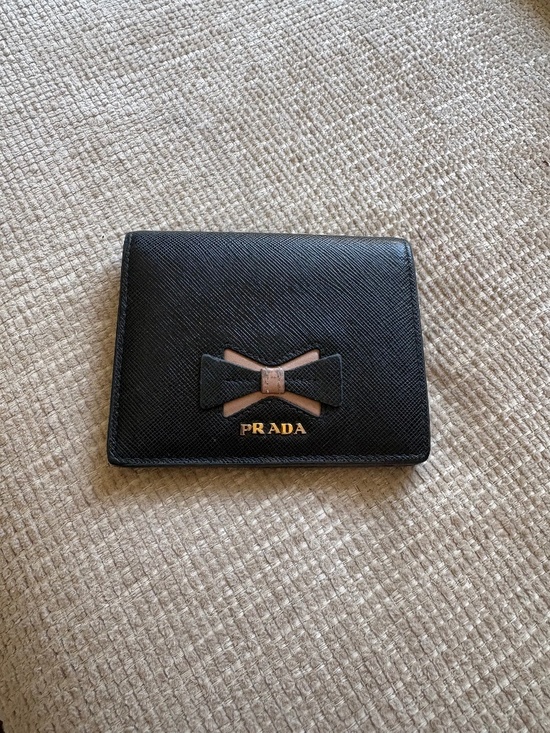 Prada Handbags - Used Prada Walket